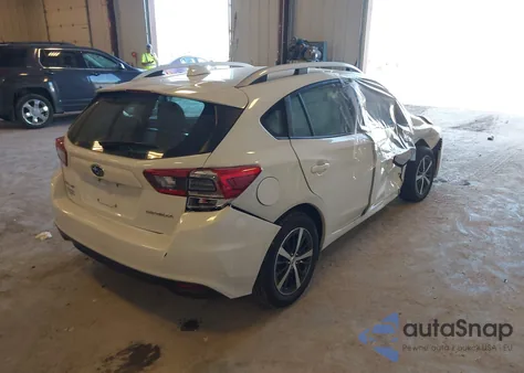 2022 Subaru Impreza Premium 5-Door z USA, uszkodzony, nr VIN 4S3GTAV65N3708789